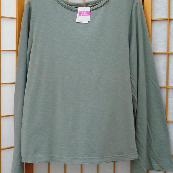 FRESH PRODUCE Ana Split Back Sweatshirt Bell Sleeve Shadow gray Top - Picture 1 of 7